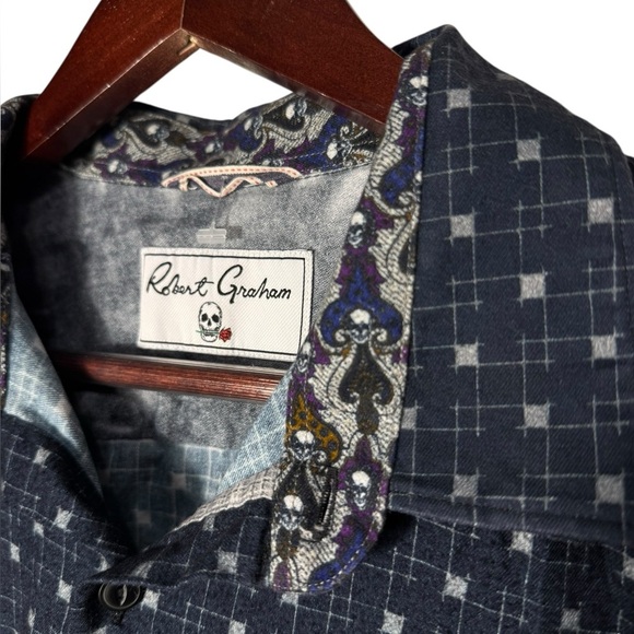 Robert Graham Long Sleeve Geometric Skill Button Down Shirt Blue EUC Size XL - Picture 7 of 15